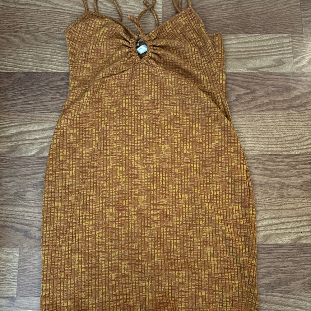 H & M size xl Elegant Mustard Yellow Dress